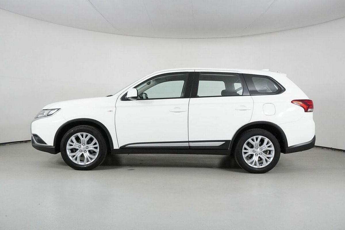 2021 Mitsubishi Outlander ES 7 Seat (2WD) ZL MY21
