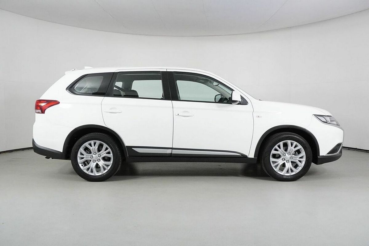 2021 Mitsubishi Outlander ES 7 Seat (2WD) ZL MY21
