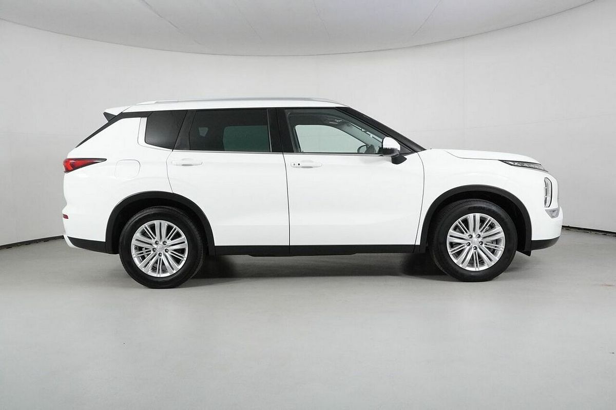 2022 Mitsubishi Outlander LS 7 Seat (AWD) ZM MY22