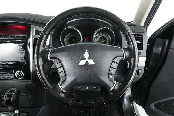 2015 Mitsubishi Pajero GLS LWB (4x4) NX MY15