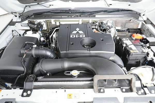 2021 Mitsubishi Pajero GLX (4x4) 7 Seat NX MY21