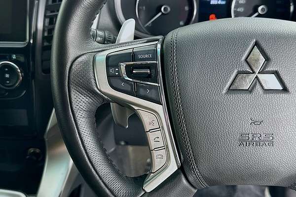 2015 Mitsubishi Pajero Sport GLX (4x4) QE