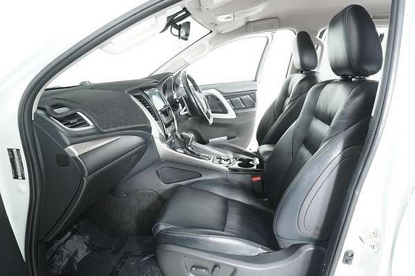 2016 Mitsubishi Pajero Sport GLS (4x4) 7 Seat MY16