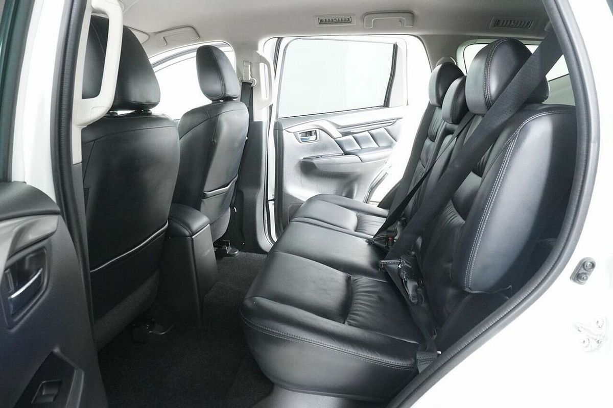 2016 Mitsubishi Pajero Sport GLS (4x4) 7 Seat MY16