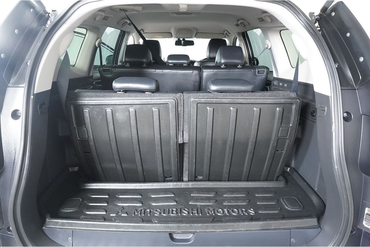 2016 Mitsubishi Pajero Sport GLS (4x4) 7 Seat MY16