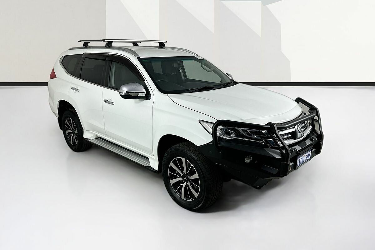 2015 Mitsubishi Pajero Sport GLX (4x4) QE