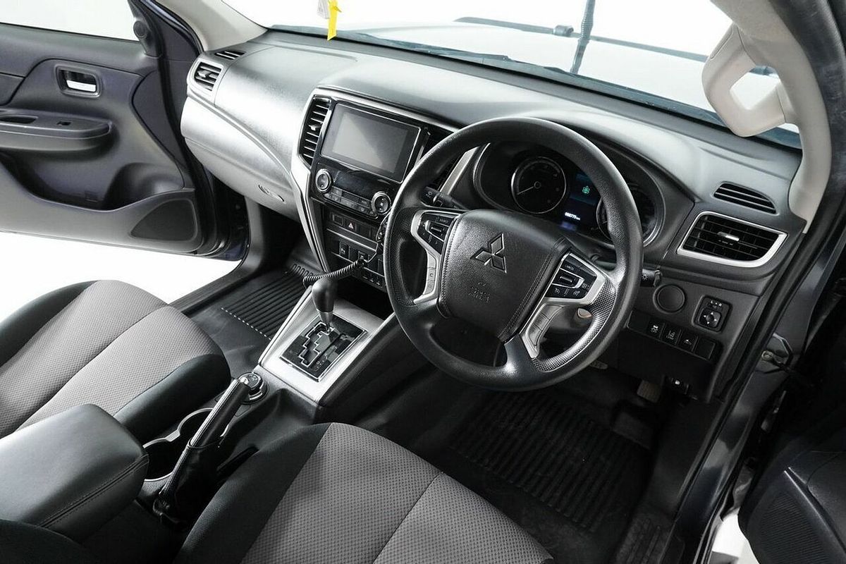 2020 Mitsubishi Triton Glx+ (4x4) MR MY21 4X4
