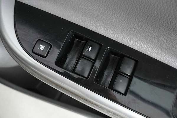 2016 Mitsubishi Triton GLS (4x4) MQ MY16 4X4