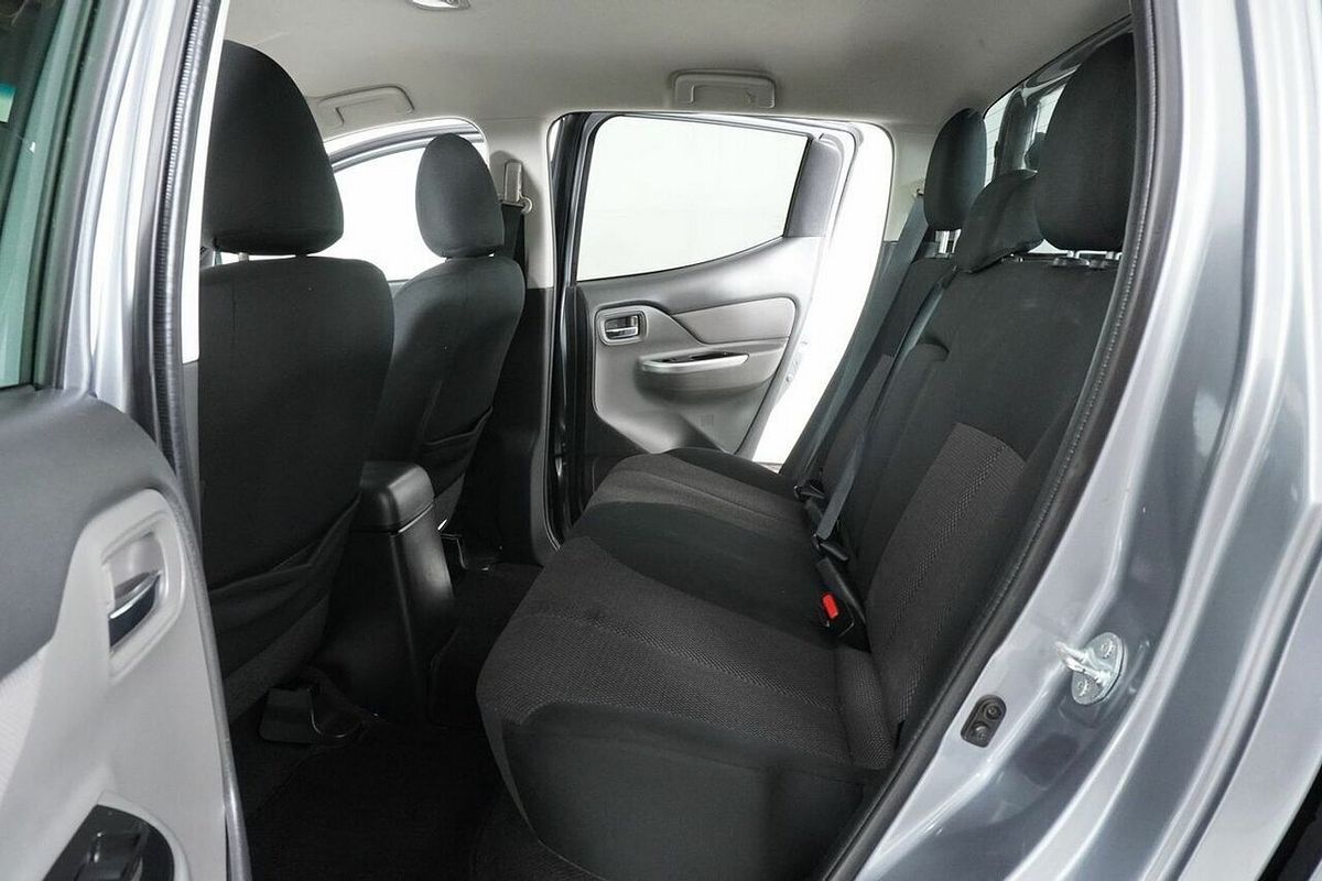 2016 Mitsubishi Triton GLS (4x4) MQ MY16 4X4