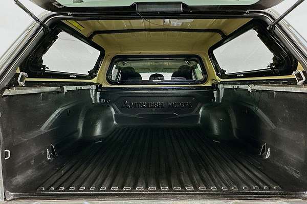 2017 Mitsubishi Triton GLS (4x4) MQ MY17 4X4