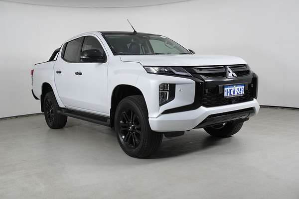 2020 Mitsubishi Triton GSR (4x4)