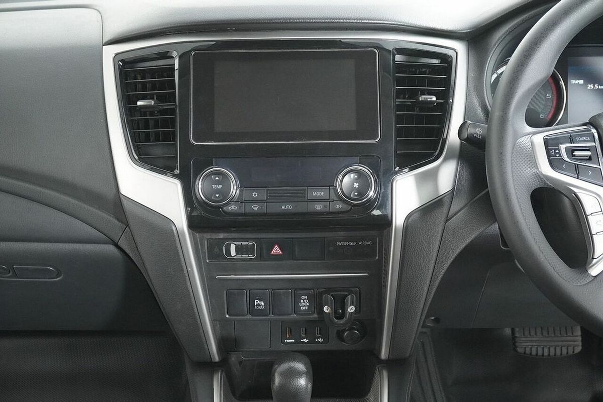 2020 Mitsubishi Triton GLX Plus (4x4) MR MY20 4X4