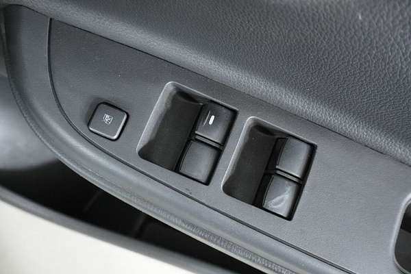 2021 Mitsubishi Triton GLX (4x4) MR MY21 4X4