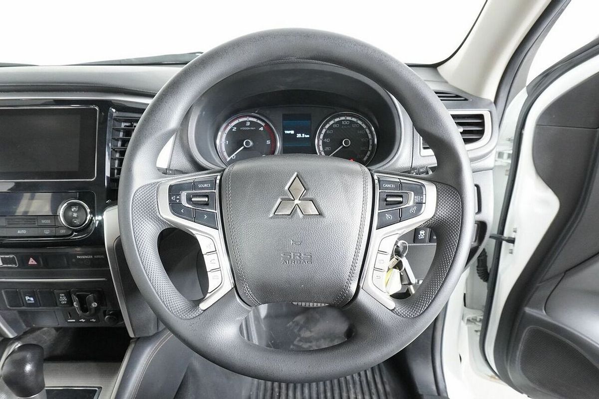2020 Mitsubishi Triton GLX Plus (4x4) MR MY20 4X4
