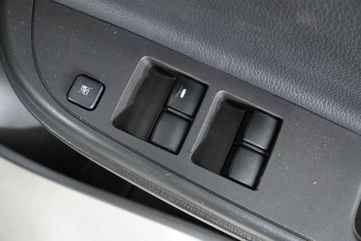 2020 Mitsubishi Triton GLX Plus (4x4) MR MY20 4X4