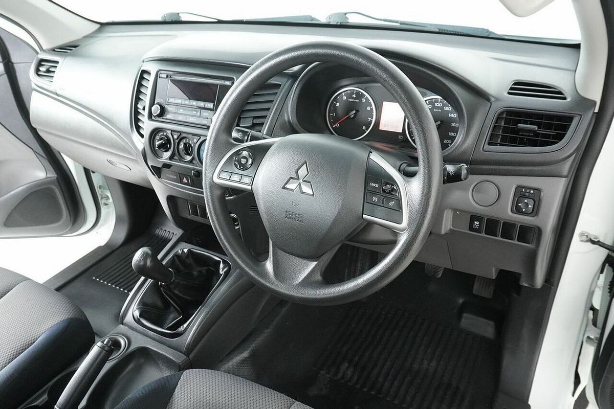 2016 Mitsubishi Triton GLX MQ MY16 Rear Wheel Drive