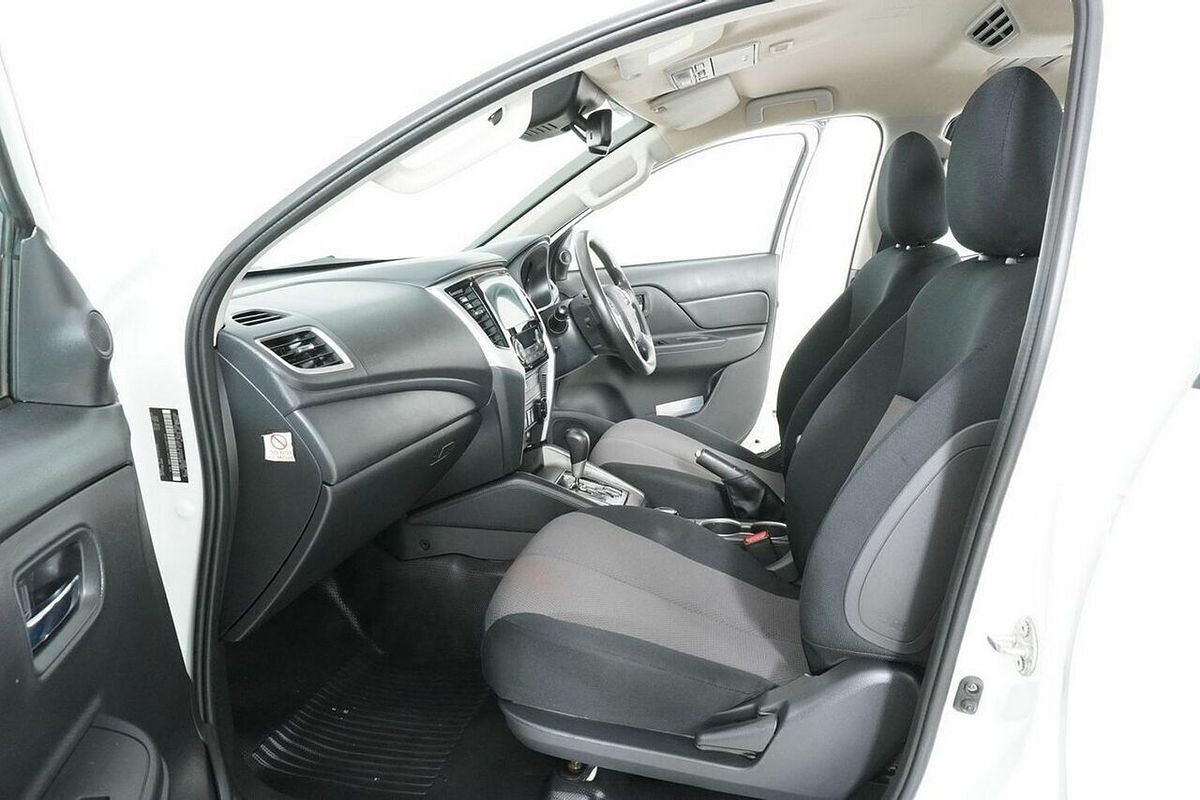 2020 Mitsubishi Triton GLX Plus (4x4) MR MY20 4X4