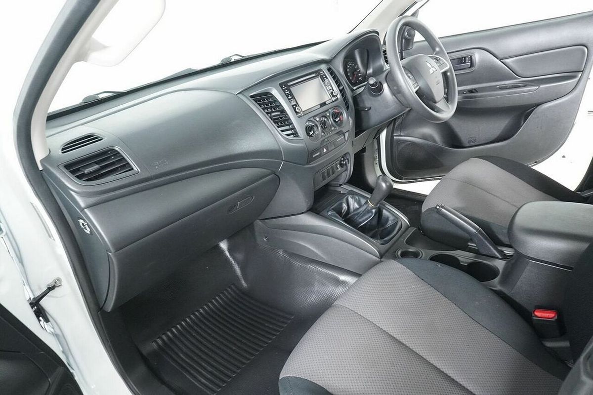 2021 Mitsubishi Triton GLX (4x2) MR MY21 4x2