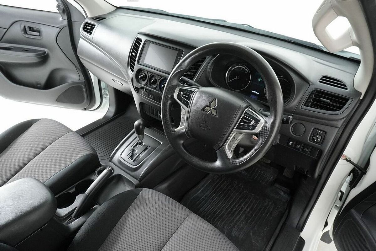 2022 Mitsubishi Triton GLX (4x2) MR MY22 4x2