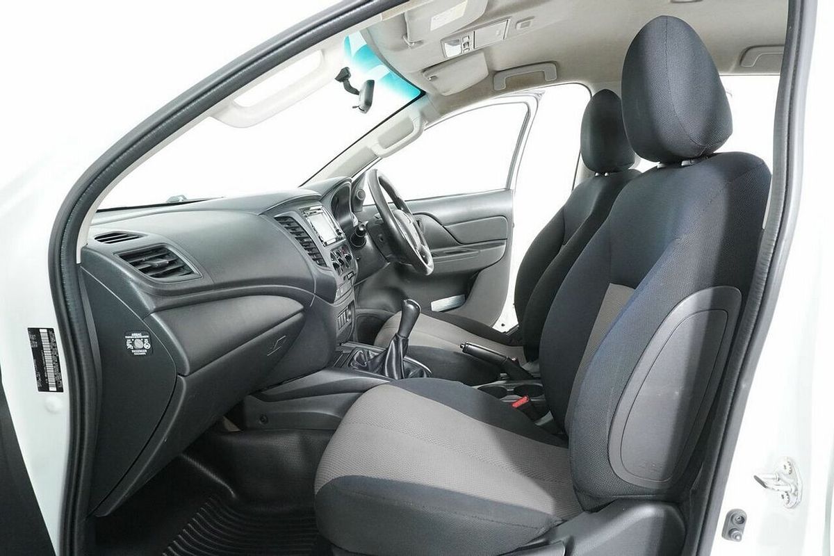 2019 Mitsubishi Triton GLX (4x4) MR MY19 4X4