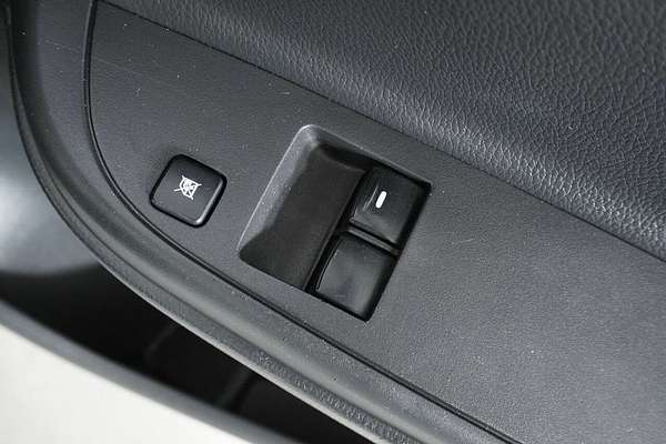 2021 Mitsubishi Triton GLX (4x2) MR MY21 4x2