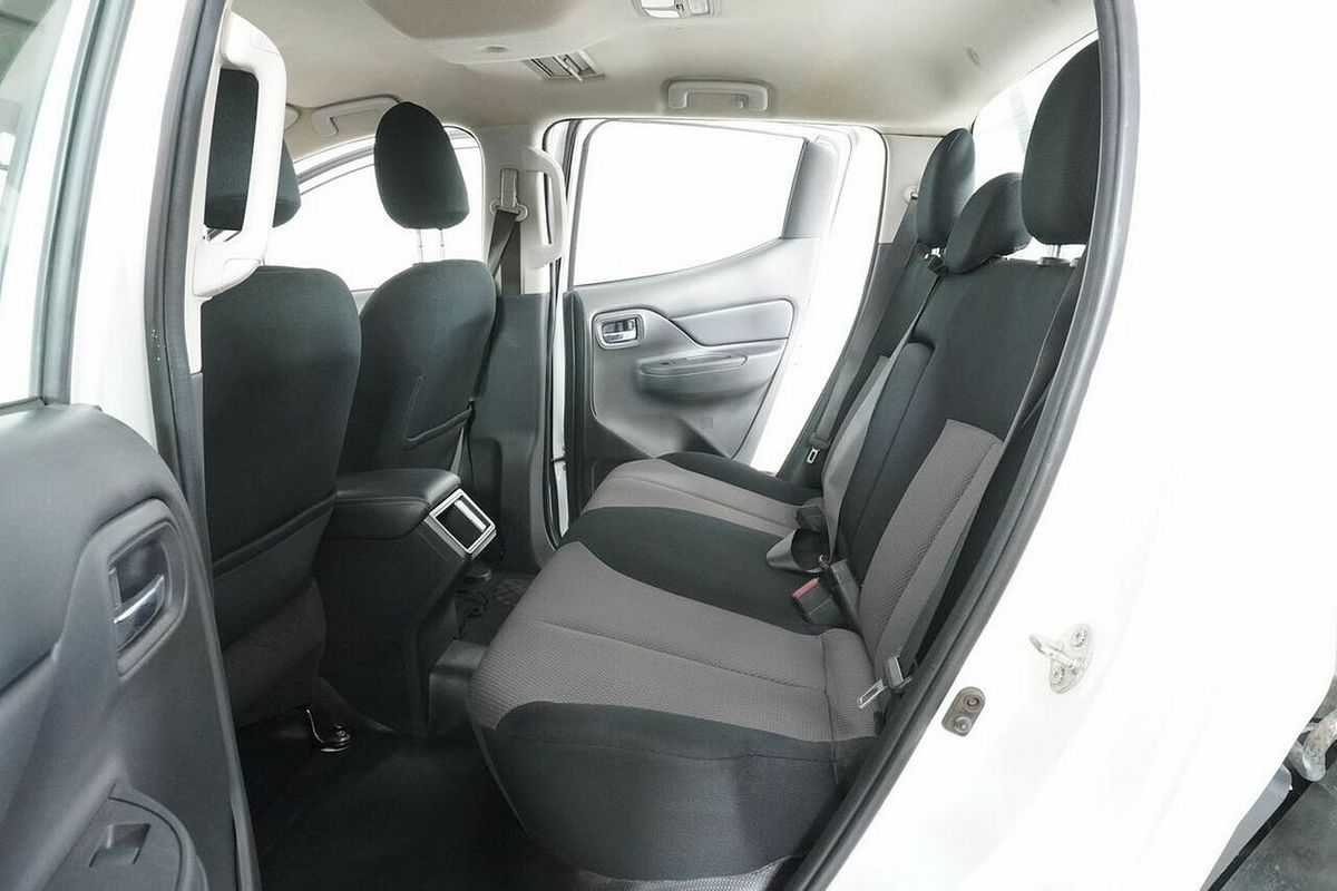 2020 Mitsubishi Triton GLX Plus (4x4) MR MY20 4X4