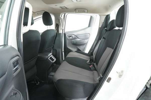 2020 Mitsubishi Triton GLX Plus (4x4) MR MY20 4X4