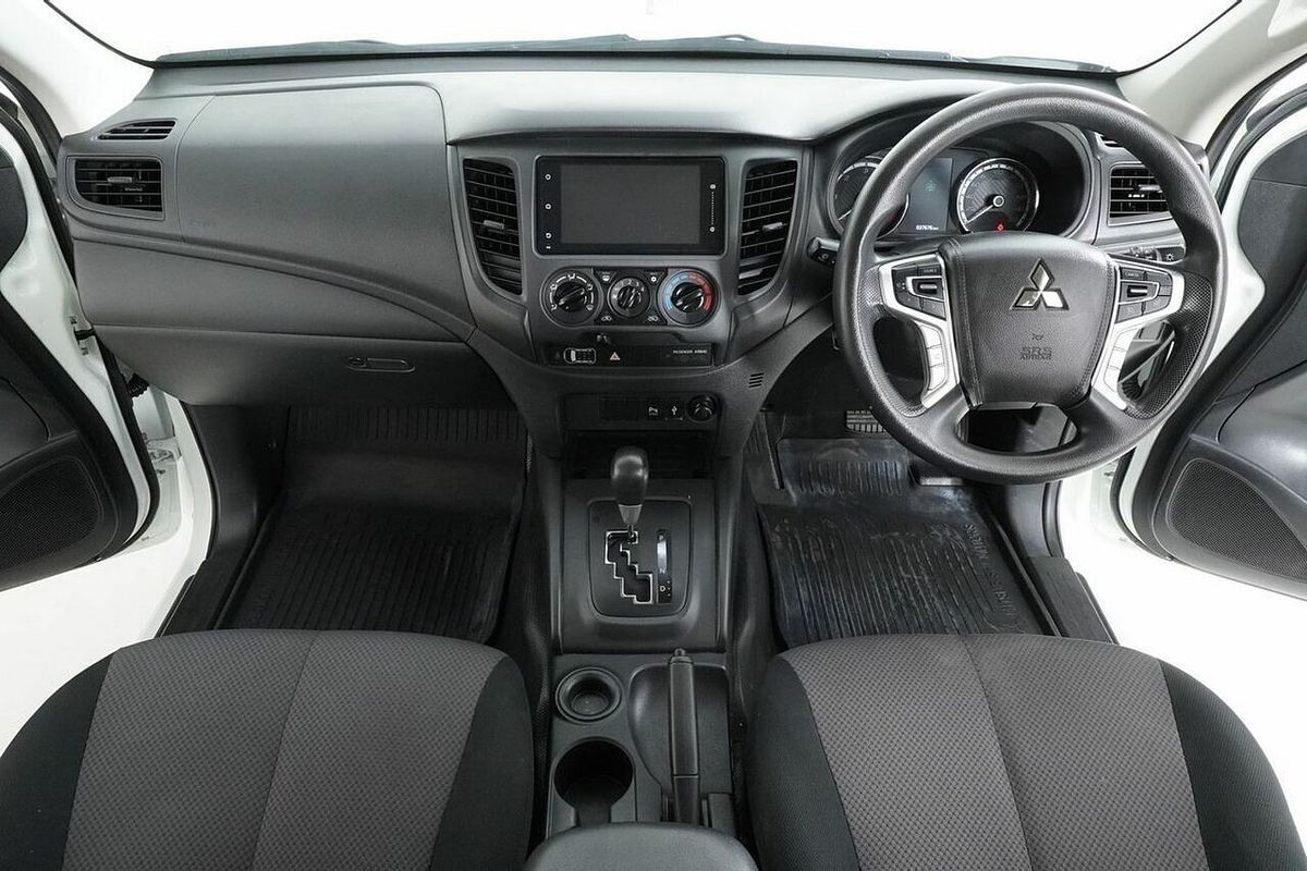 2022 Mitsubishi Triton GLX (4x2) MR MY22 4x2