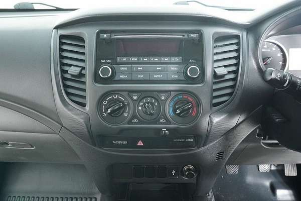2016 Mitsubishi Triton GLX MQ MY16 Rear Wheel Drive