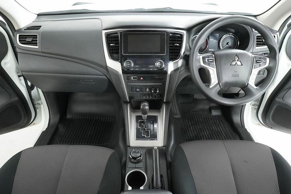 2020 Mitsubishi Triton GLX Plus (4x4) MR MY20 4X4