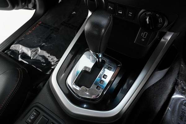 2020 Nissan Navara N-Trek Warrior (4x4) D23 Series 4 MY20 4X4