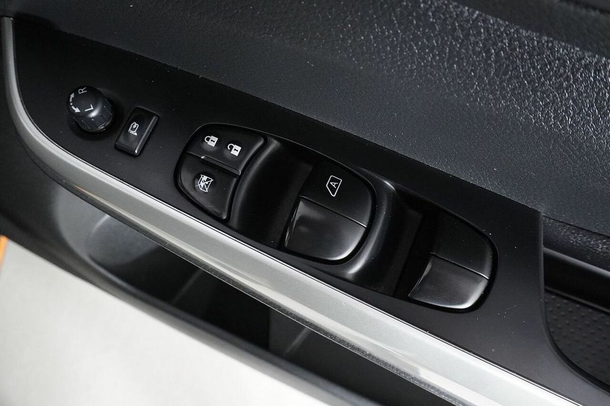 2020 Nissan Navara N-Trek Warrior (4x4) D23 Series 4 MY20 4X4