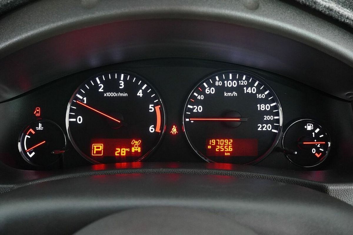 2013 Nissan Navara ST-X 550 (4x4) D40 MY12 4X4