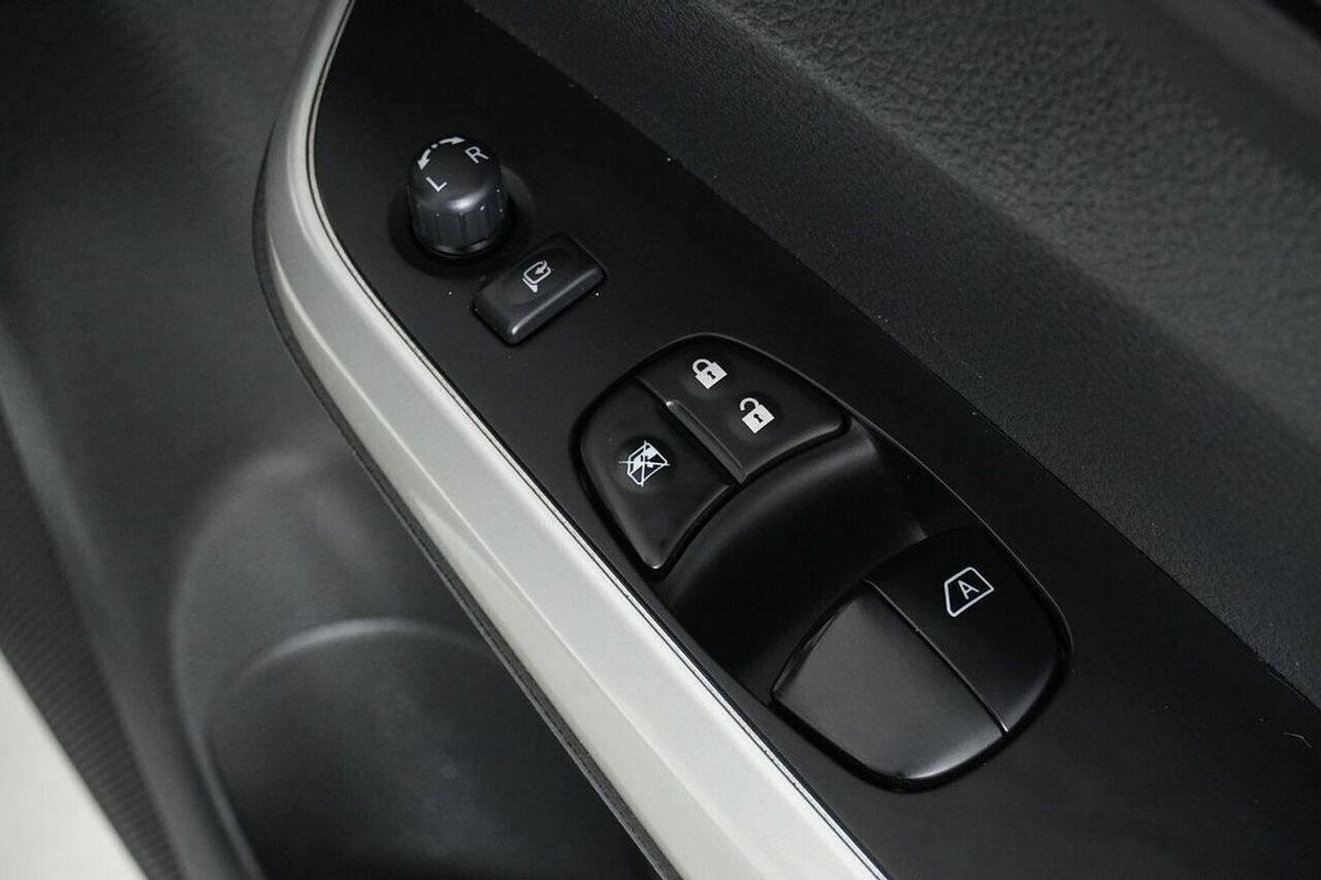 2020 Nissan Navara ST-X (4x4) (Leather Trim) D23 Series 4 MY20 4X4