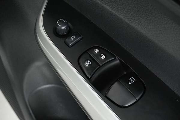 2020 Nissan Navara ST-X (4x4) (Leather Trim) D23 Series 4 MY20 4X4