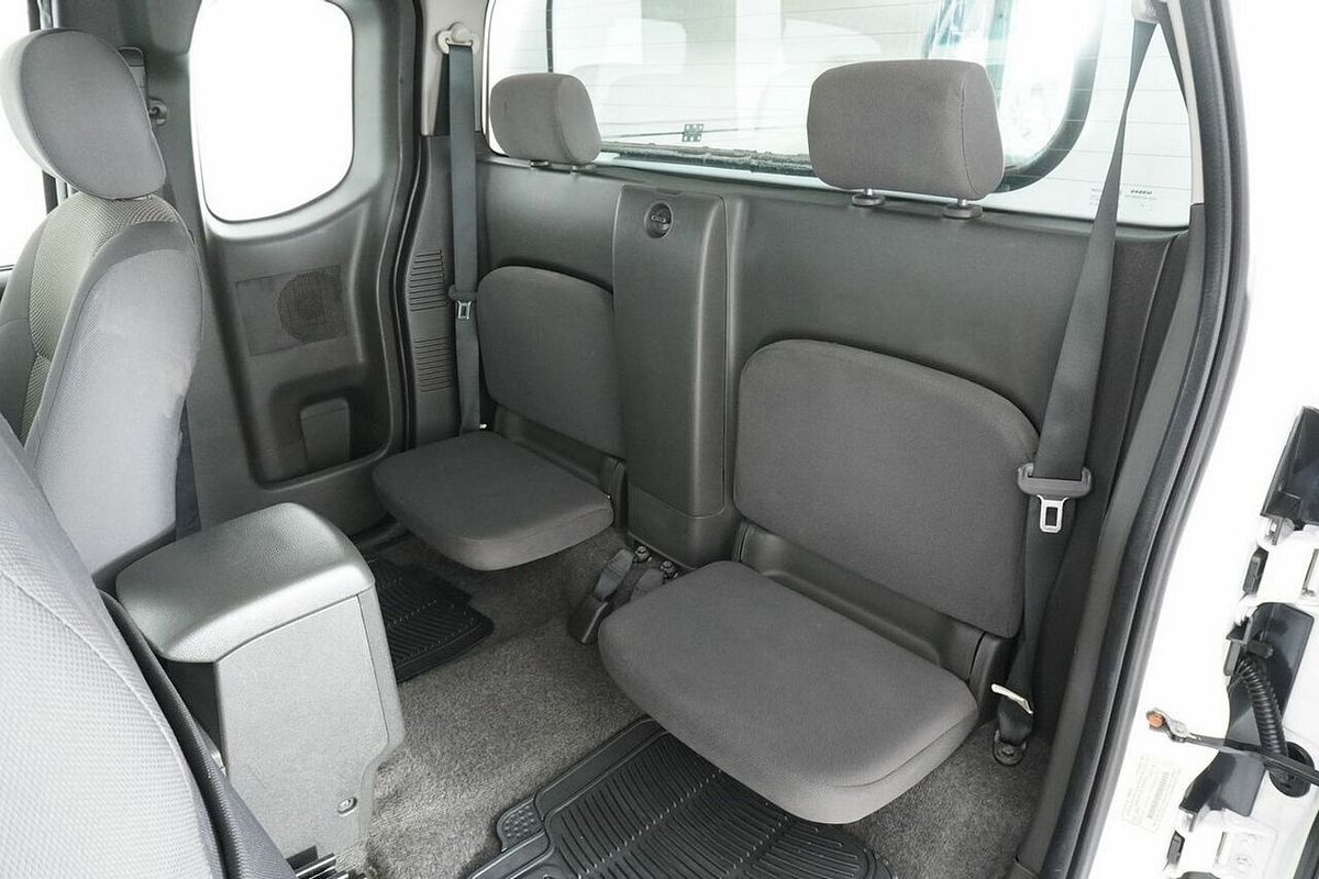 2013 Nissan Navara ST-X (4x4) D40 MY12 4X4