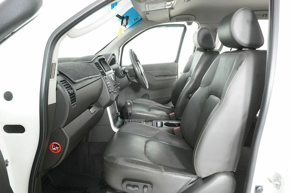 2013 Nissan Navara ST-X 550 (4x4) D40 MY12 4X4