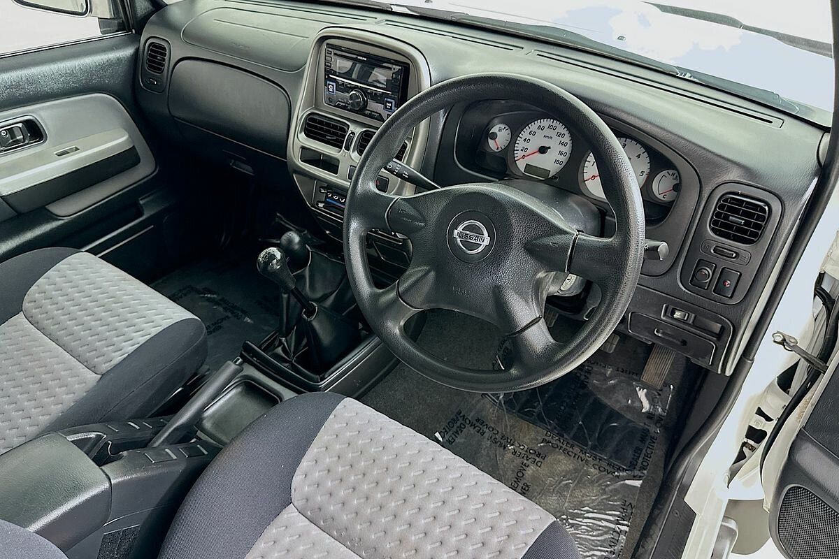 2015 Nissan Navara ST-R (4x4) D22 Series 5 4X4
