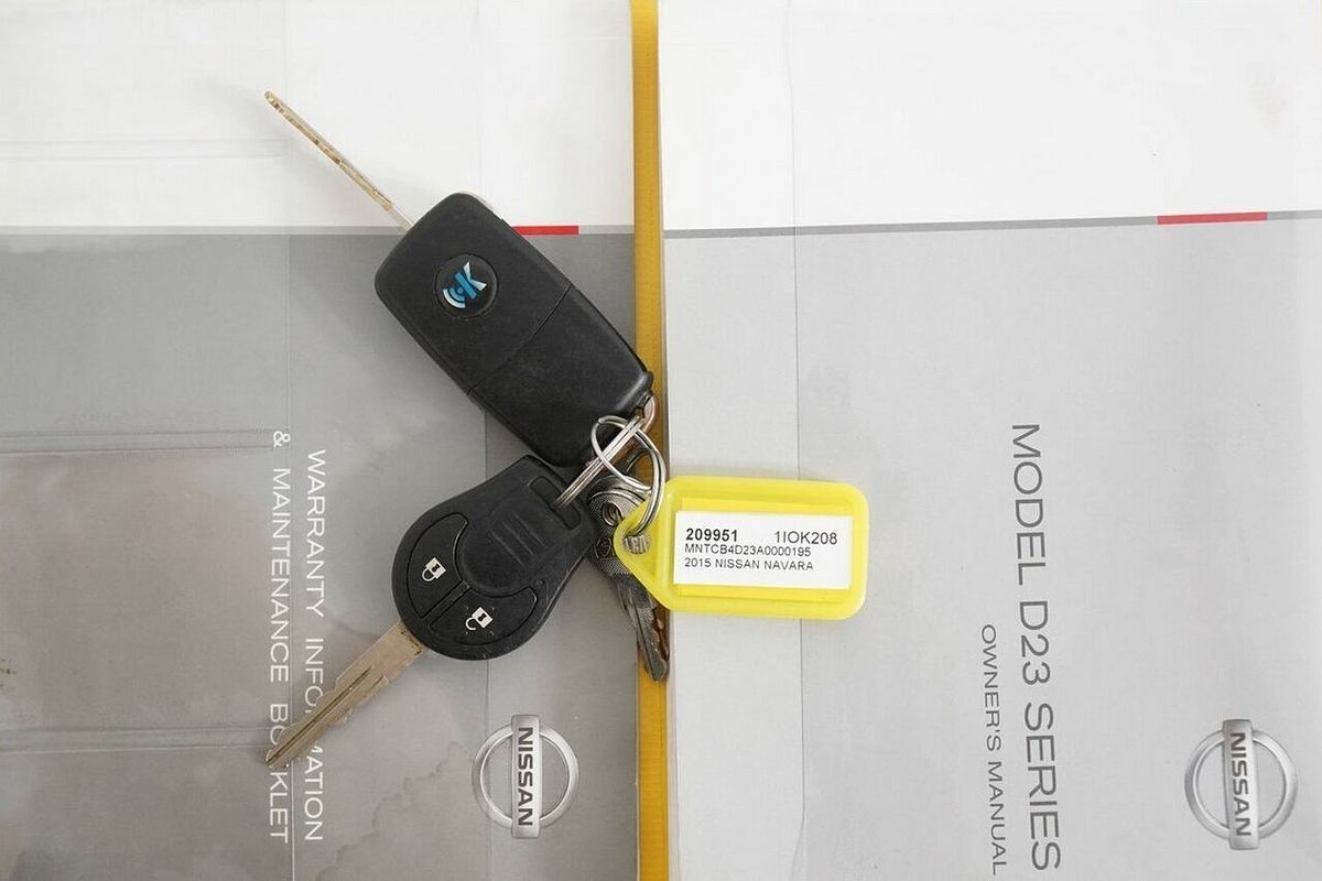 2015 Nissan Navara ST (4x4) NP300 D23 4X4