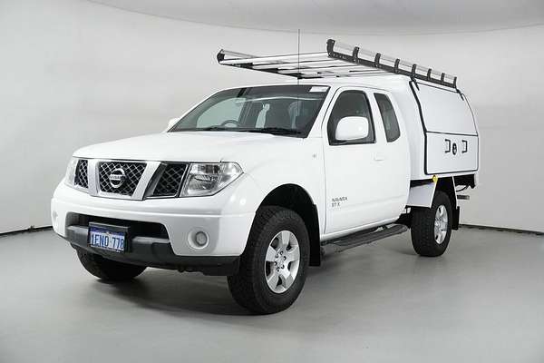 2013 Nissan Navara ST-X (4x4) D40 MY12 4X4