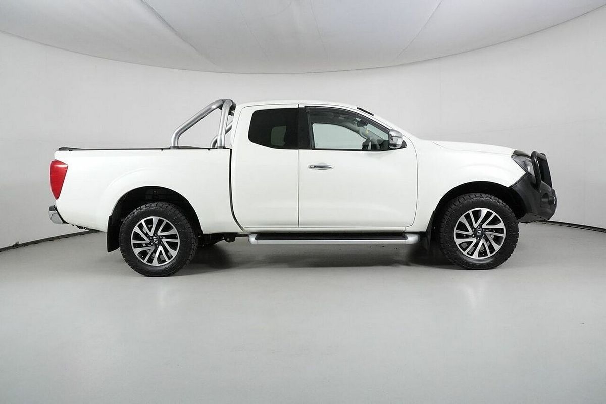2020 Nissan Navara ST-X (4x4) (Leather Trim) D23 Series 4 MY20 4X4