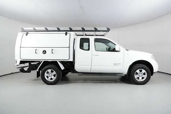 2013 Nissan Navara ST-X (4x4) D40 MY12 4X4