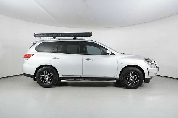 2015 Nissan Pathfinder ST-L (4x4) R52