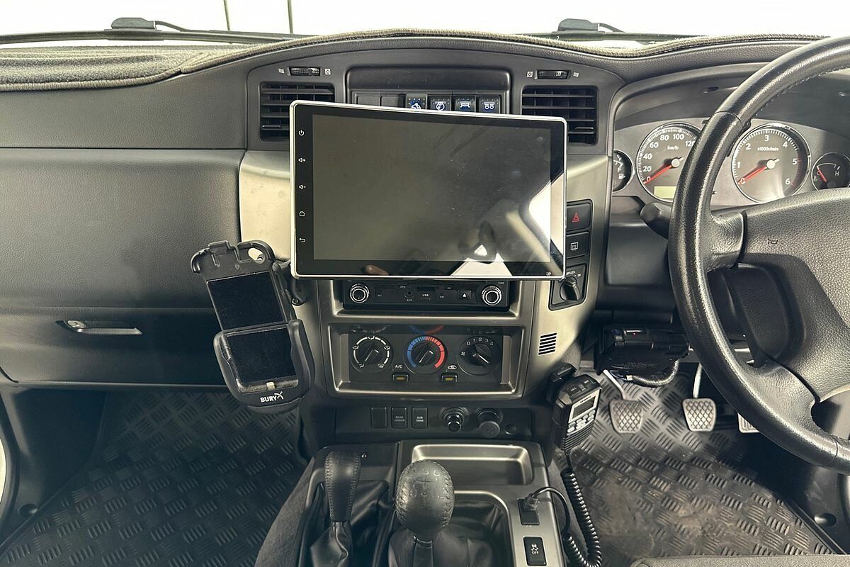 2014 Nissan Patrol ST (4x4) GU Series 9