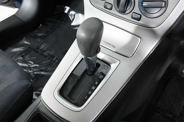 2013 Nissan Pulsar ST B17
