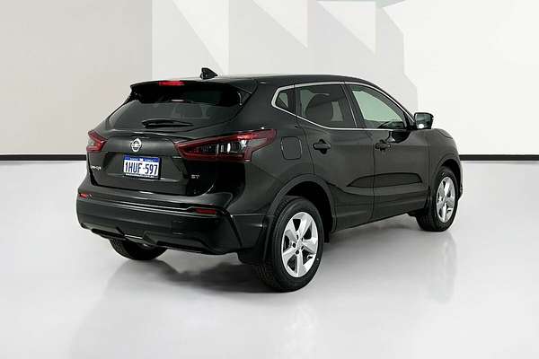2021 Nissan Qashqai ST MY20