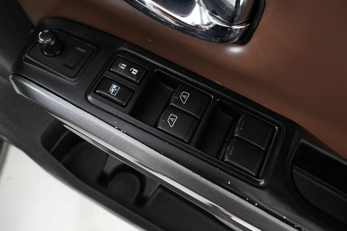 2018 Nissan Titan Platinum Reserve XD 4X4