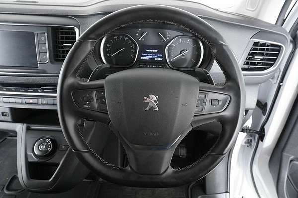 2023 Peugeot Expert PRO Short KO MY23
