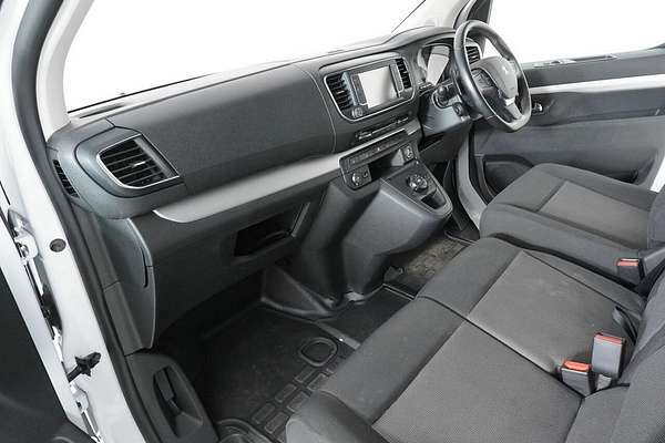 2023 Peugeot Expert PRO Short KO MY23