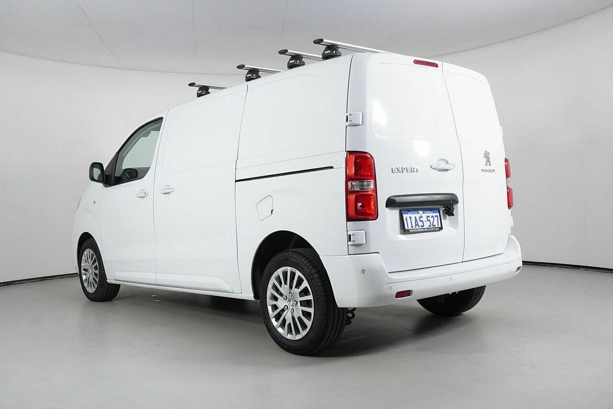 2023 Peugeot Expert PRO Short KO MY23